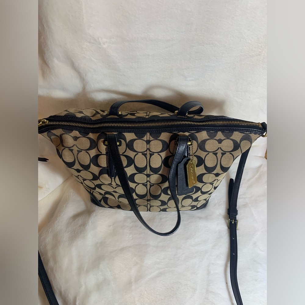 Coach Pocketbook